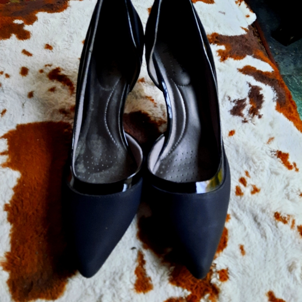 Stride Rite Classic Black High Heel Shoes